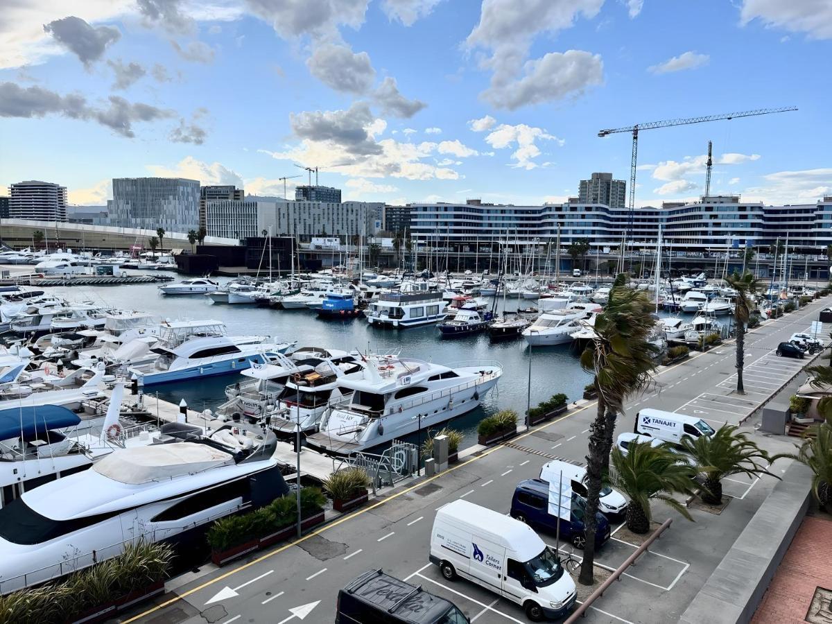 Cozy Private Two Rooms Yacht In Barcelona With Free Parking Sant Adria de Besos Exterior photo